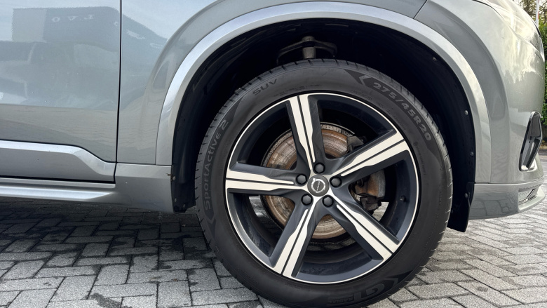 Volvo Xc90 2.0 D5 PowerPulse R DESIGN 5dr AWD Geartronic Diesel Estate